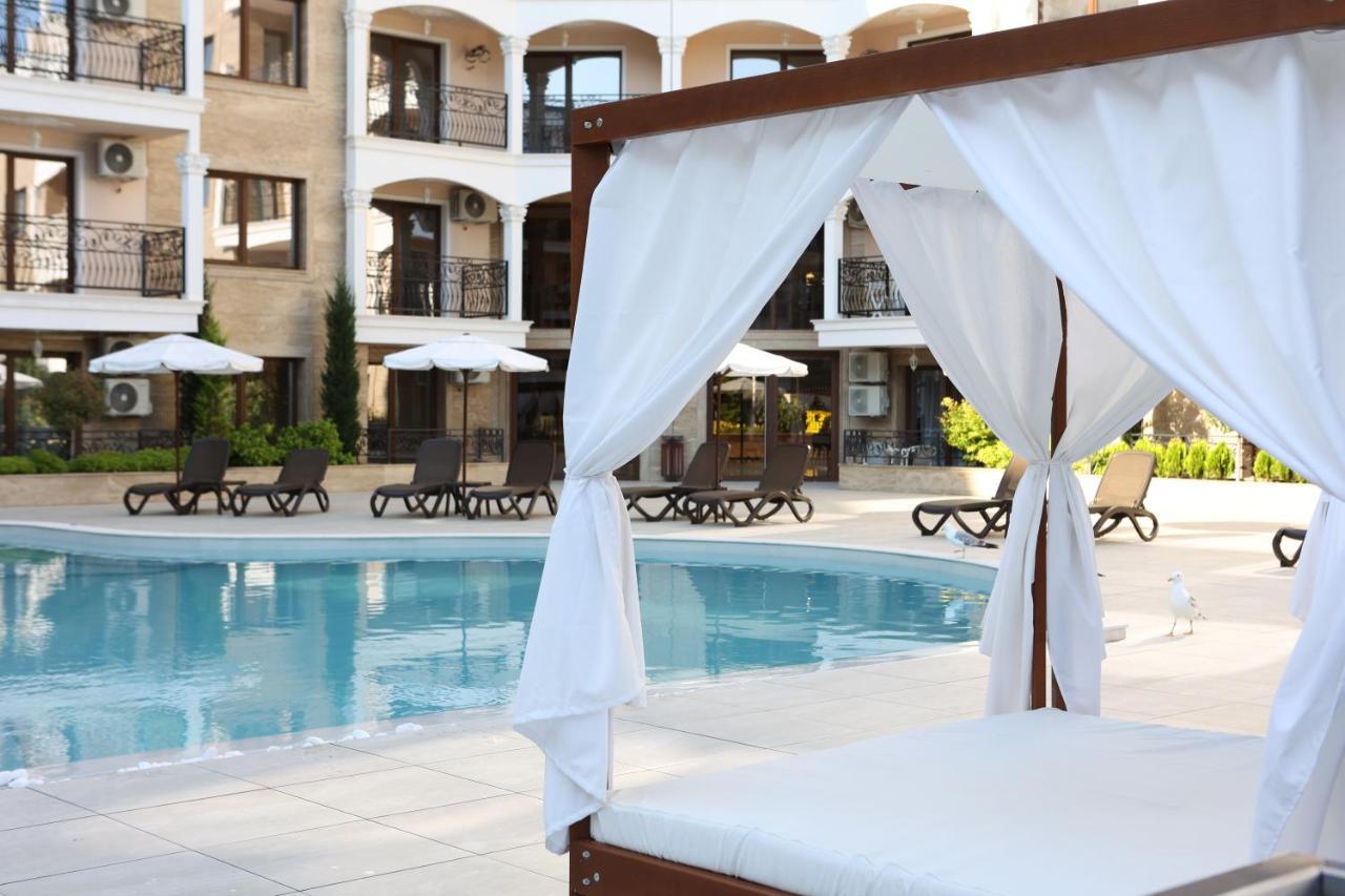 Valencia Gardens Luxury Apartments نيسيبار المظهر الخارجي الصورة