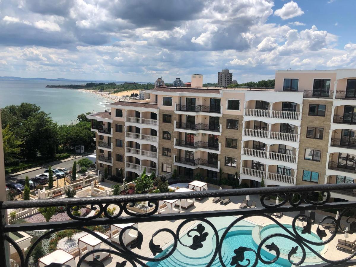Valencia Gardens Luxury Apartments نيسيبار المظهر الخارجي الصورة