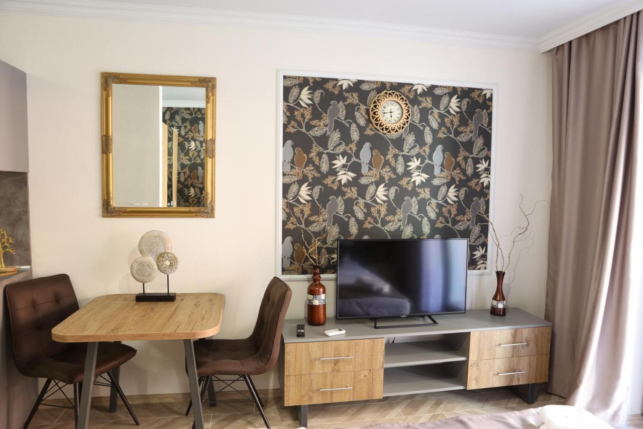 Valencia Gardens Luxury Apartments نيسيبار المظهر الخارجي الصورة