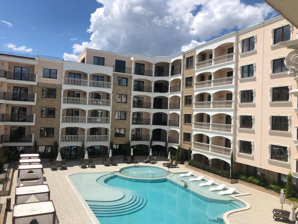 Valencia Gardens Luxury Apartments نيسيبار المظهر الخارجي الصورة